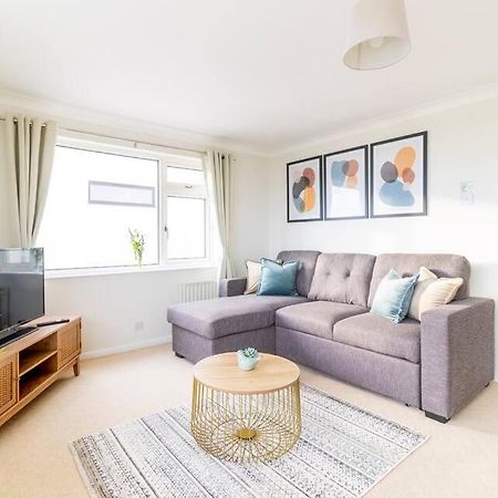 Incredible Sea View 2 Bedroom Beach Apartment Bournemouth Buitenkant foto
